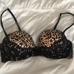 ⚡️SALE Very Sexy convertible strapless bra NWOT
